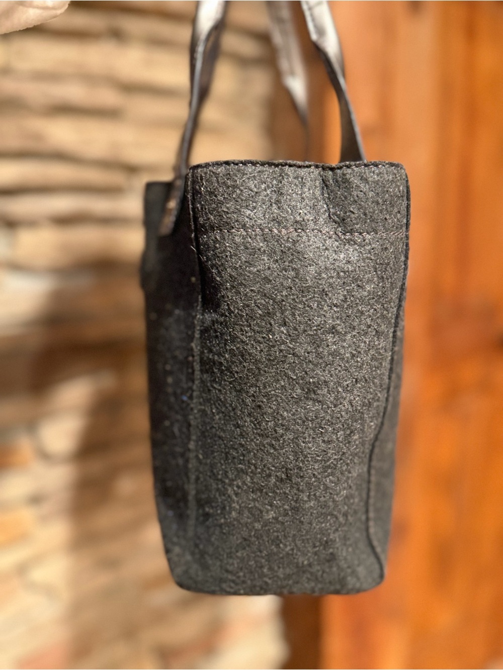 kate spade Black Wool Sparkle Tote with Metallic Leather Handles- Preloved! - Picture 4 of 14
